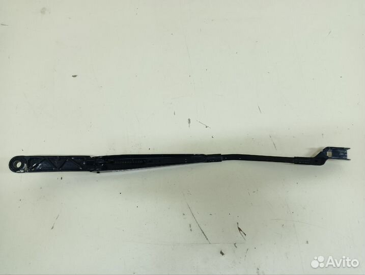 Поводок стеклоочистителя передний левый Opel Astra