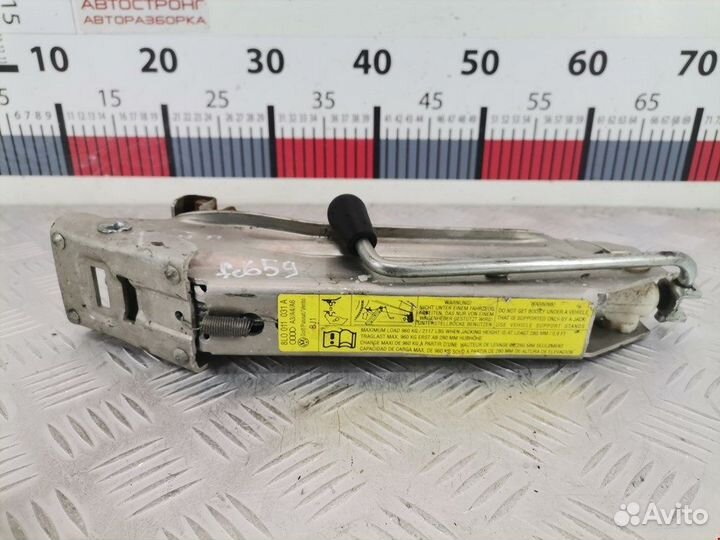 Домкрат для Volkswagen Passat 5 4B0941700C