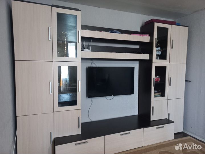 Стенка в гостиную бу