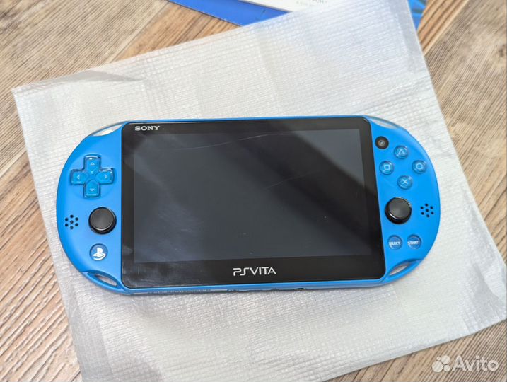 Sony PS Vita slim 2000 прошитая