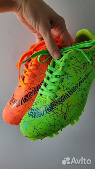 Шиповки легкоатлетические новые 35р