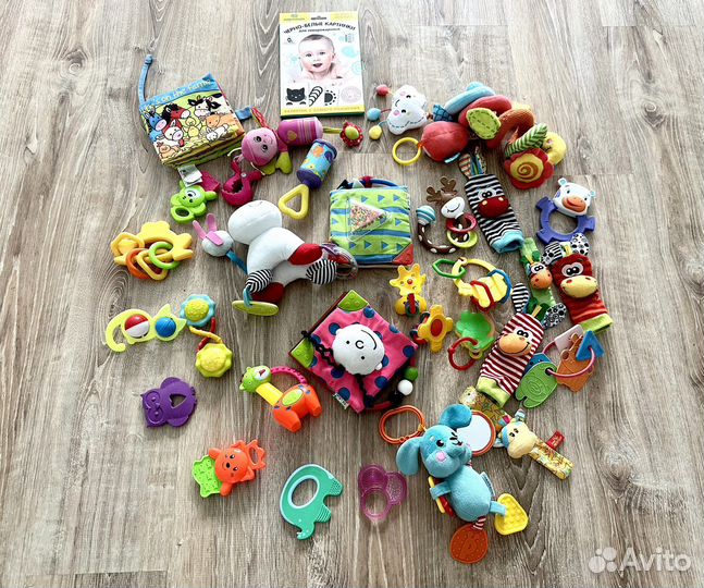 Развивавающие игрушки пакетом