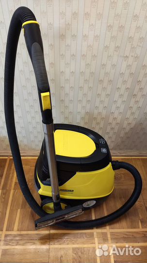 Пылесос Karcher DS5600