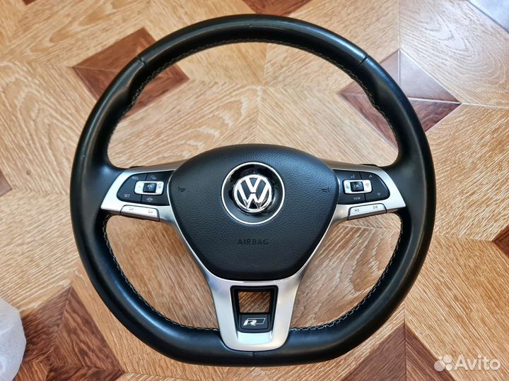 Руль Volkswagen Touareg cr 2018