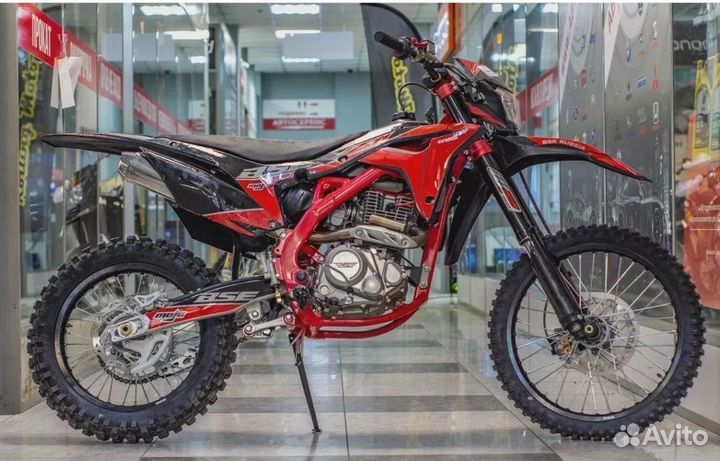 Мотоцикл BSE Z11 красно-черный