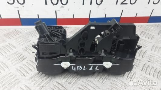 Блок управления печки и климат-контроля skoda octa