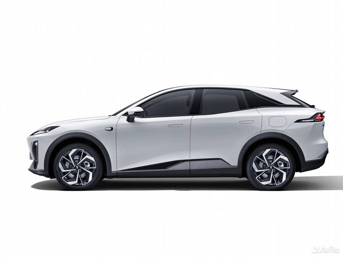 Changan Shenlan (Deepal) S07 1.5 AT, 2025