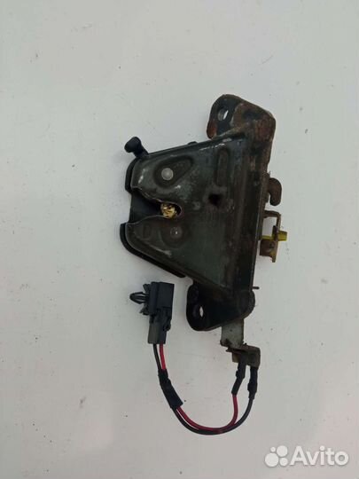 Замок багажника Almera N15 хэтчбек