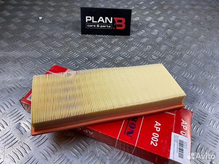 Фильтр воздушный двигателя Filtron Ap002