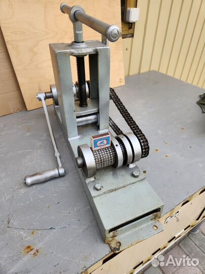 Трубогиб ручной для профильной трубы