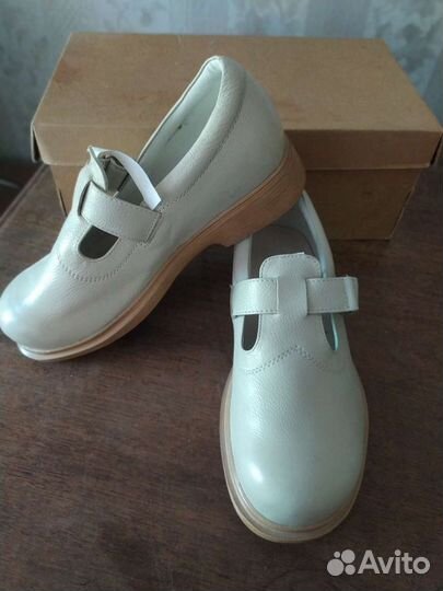 Комплект трех пар зимних ортопедических ботинок