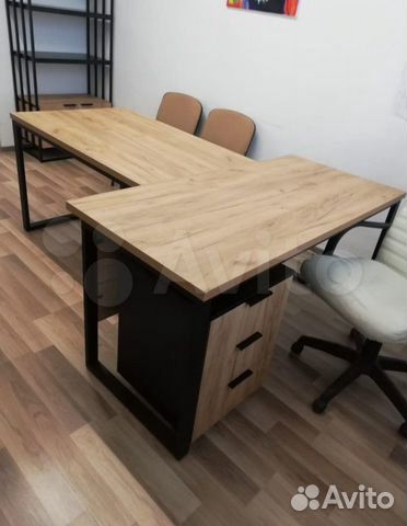 Мебель для руководителя в стиле loft