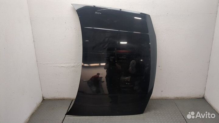 Капот Volkswagen Golf 3, 1997