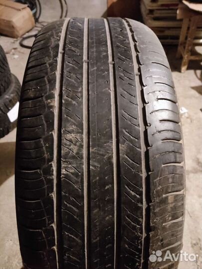 Michelin Latitude Tour HP 235/60 R17