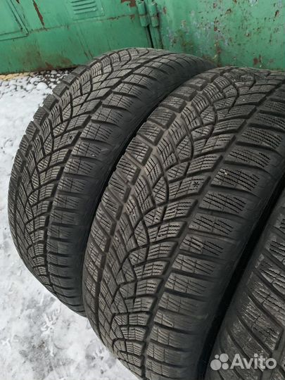 Зимние колеса Lexus 235 50 r18