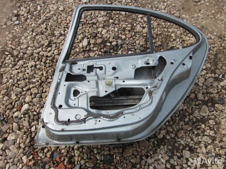 Дверь задняя правая Рено Меган 1