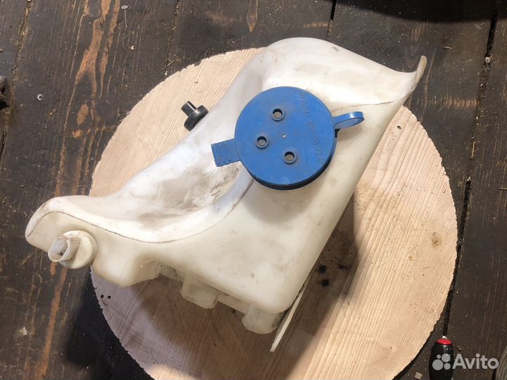 Бачок омывателя Мерседес 639 Вито/Виано