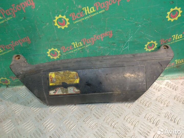 Накладка передней панели Volkswagen Passat B3