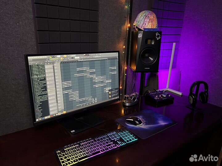 Студия звукозаписи, сведение трека, биты