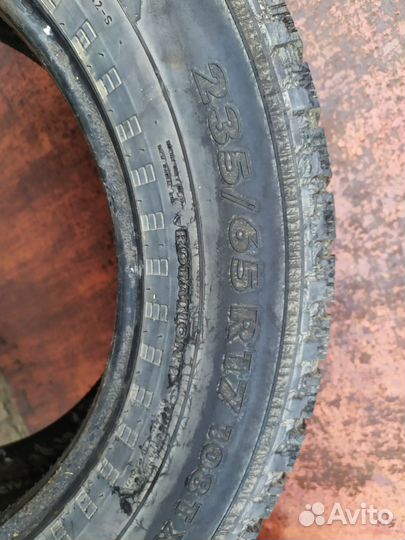 Nokian Tyres Z 235/60 R17