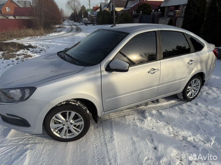 LADA Granta 1.6 МТ, 2023, 15 000 км