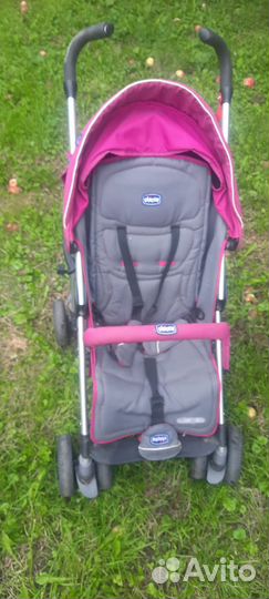 Прогулочная коляска chicco