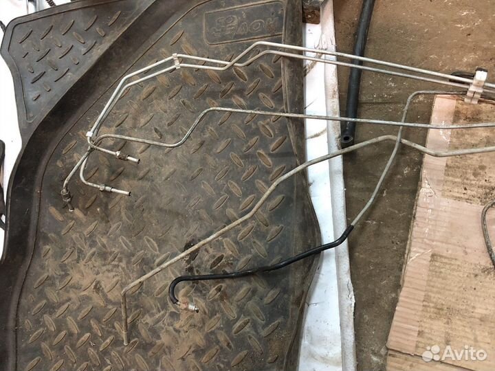 Тормозные трубки передние Hover h3