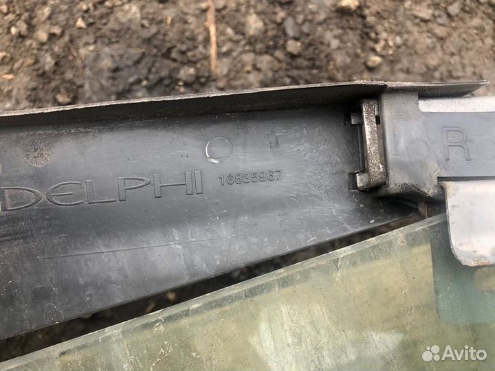 81626450032 Стеклоподъемник правый со стеклом Man