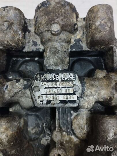 Кран 4 -х контурный Man