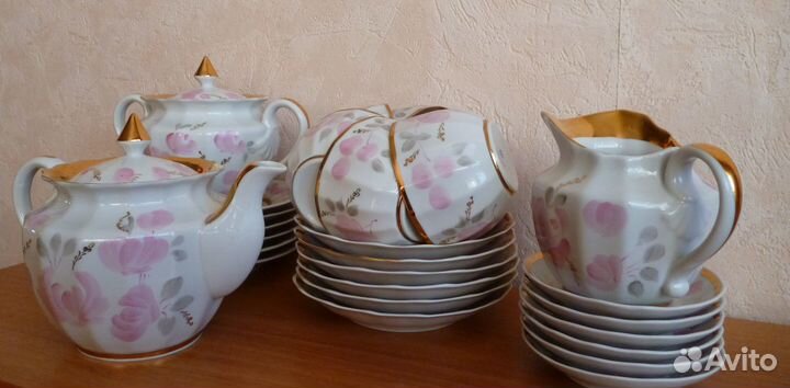 Чайный сервиз (фарфоровый) Роза розовая