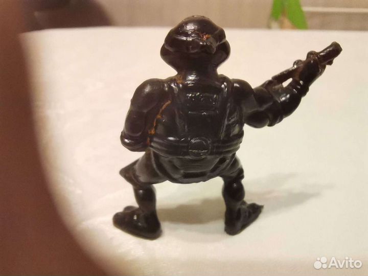 Черепашка нинзя из 90 х