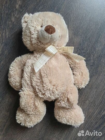 Плюшевый медведь
