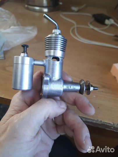 Авиамодельный двигатель цамл-50