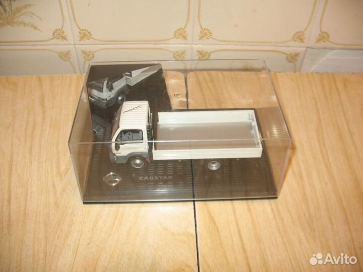 Nissan Cabstar (White) Масштабная модель 1/43