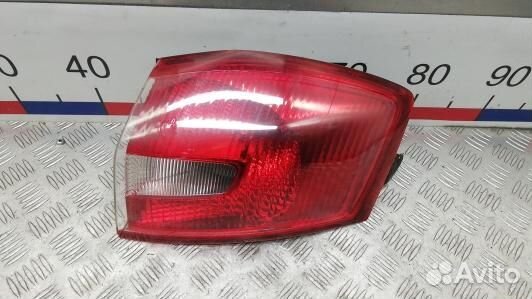 Фонарь задний правый ford kuga 1 (NKR01MY01)