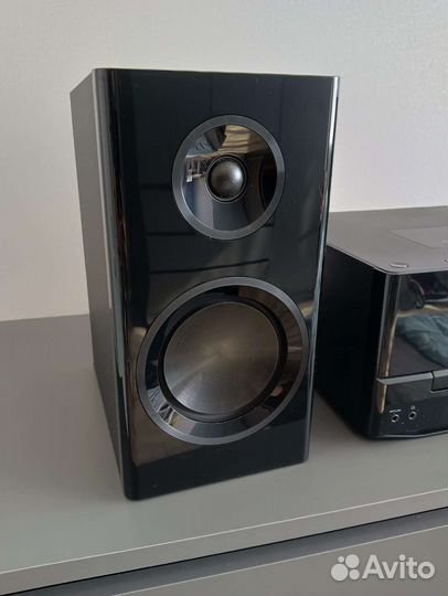 Музыкальный центр Philips MCM3000