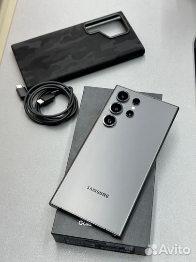 Samsung Galaxy S24 Ultra, 12/256 ГБ