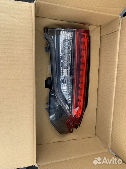 Фонарь задний крышки багажника тойота раф 4