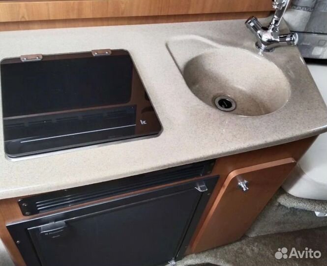 Моторная Яхта Crownline 270 CR