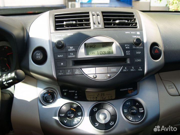 Штатная автомагнитола Toyota Rav 4 2006 - 2012