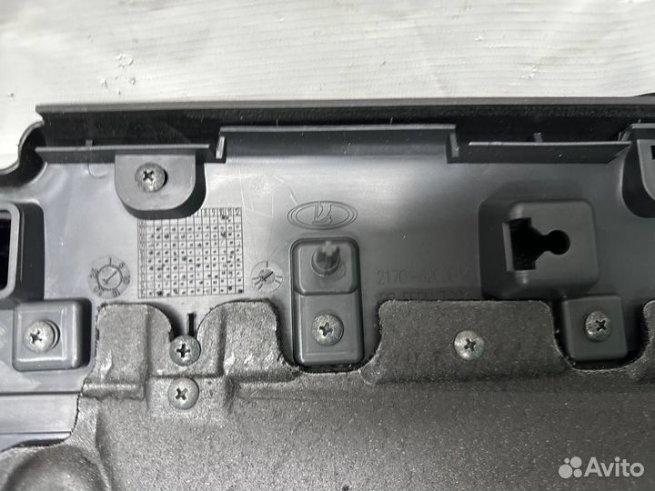 Обшивка двери задней правой LADA priora