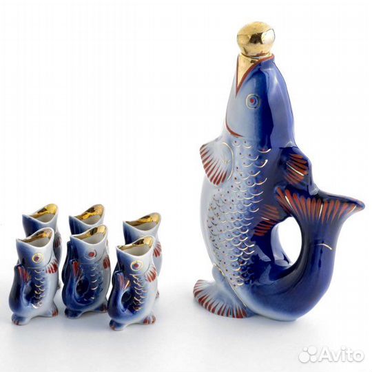 Фарфоровый Графин с рюмками в виде рыбок