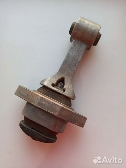 Опора двигателя задняя hyundai solaris