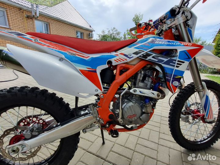 Мотоцикл BSE Z7