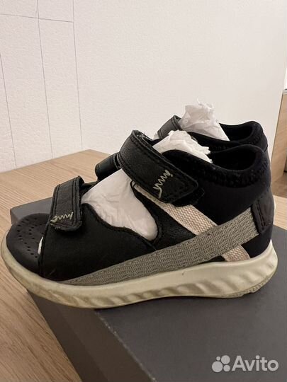 Сандалии детские ecco 22