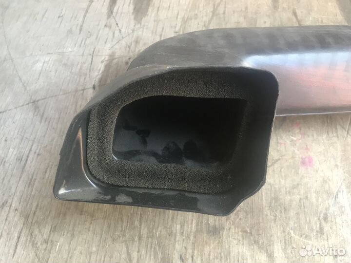 Воздуховод отопителя левый Ford Mondeo 2 Форд