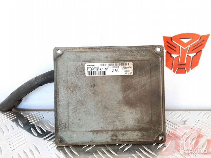 Блок управления двс Ford Focus 2