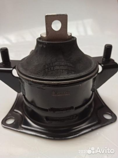 Опора двигателя Honda Accord 2.0 awsho1072