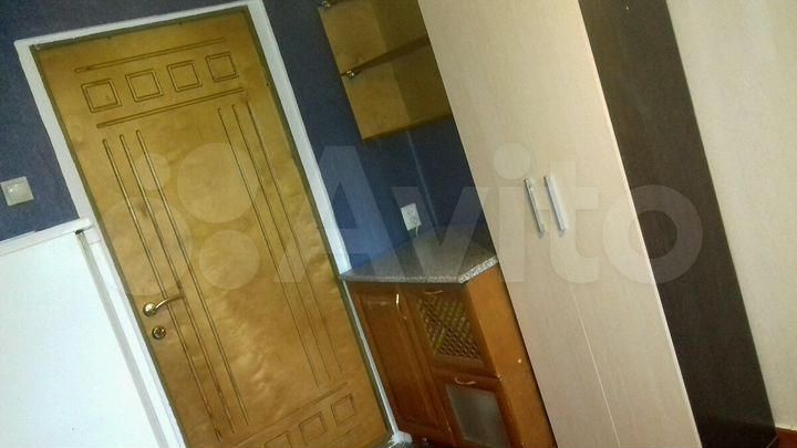 Комната 10 м² в 6-к., 2/4 эт.