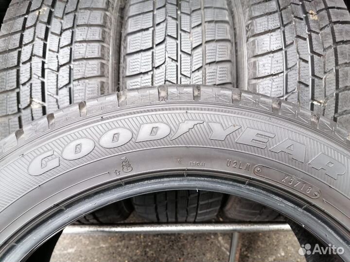 Goodyear Ice Navi 6 215/55 R17